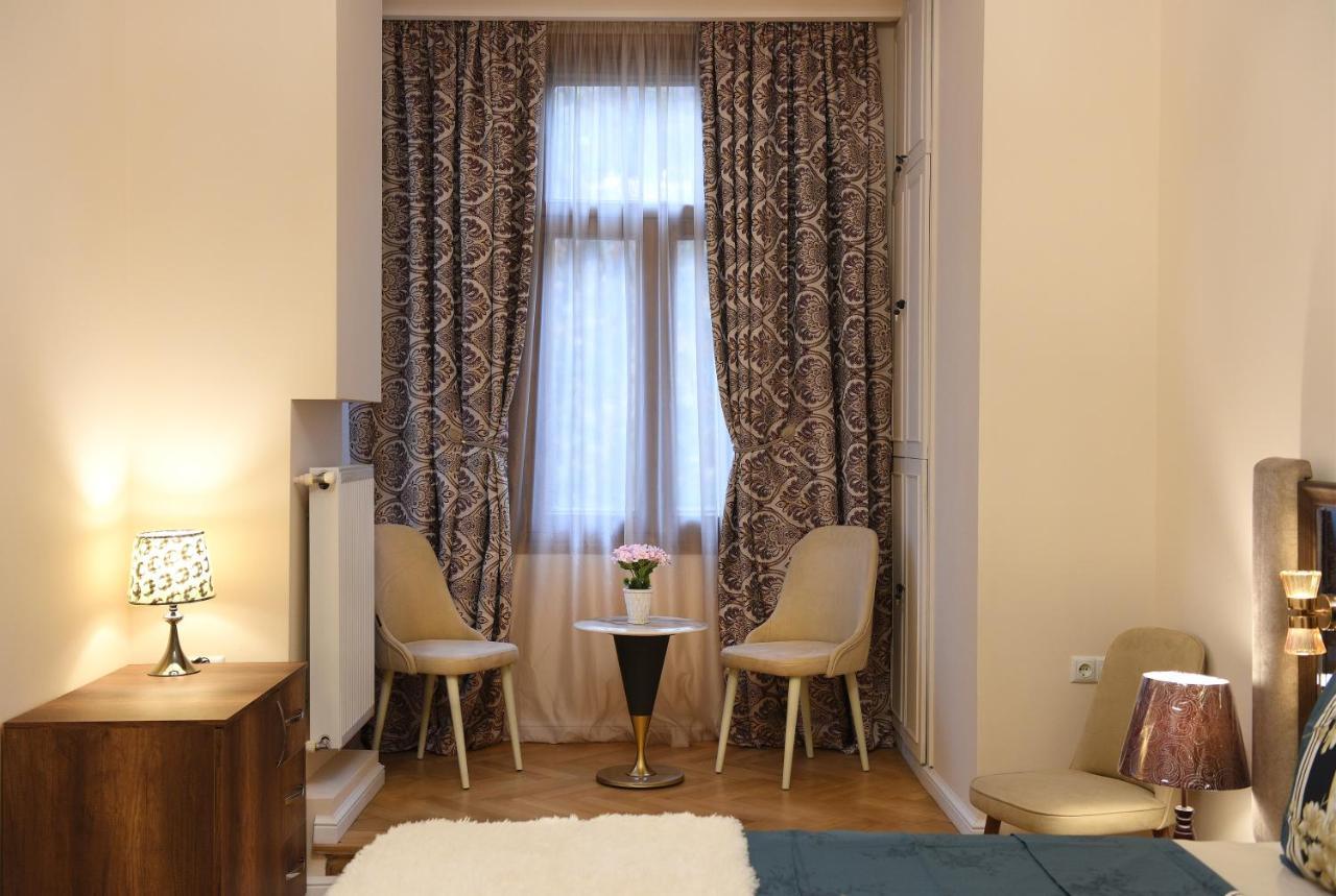 City Lux Hotel Тбилиси Экстерьер фото