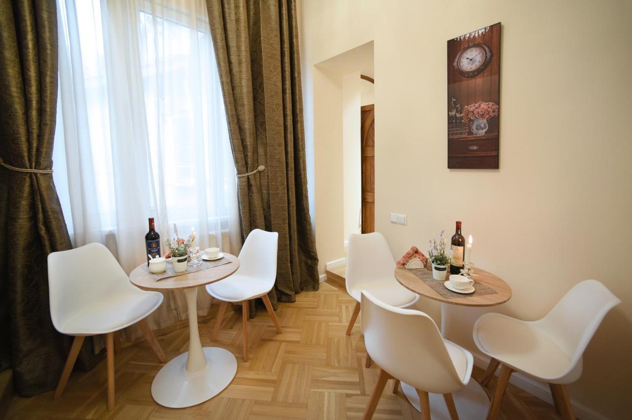 City Lux Hotel Тбилиси Экстерьер фото
